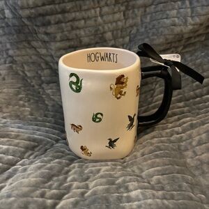Rae Dunn Harry Potter Hogwarts Mug